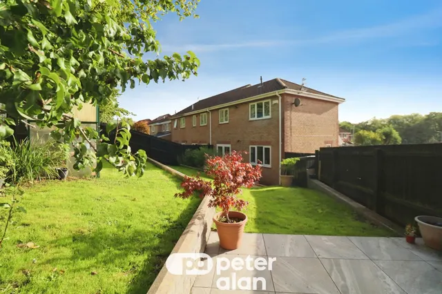 Pinecrest Drive, Cardiff, CF14, photo 2