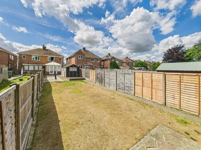 Photo 2 — Western Crescent, Lincoln