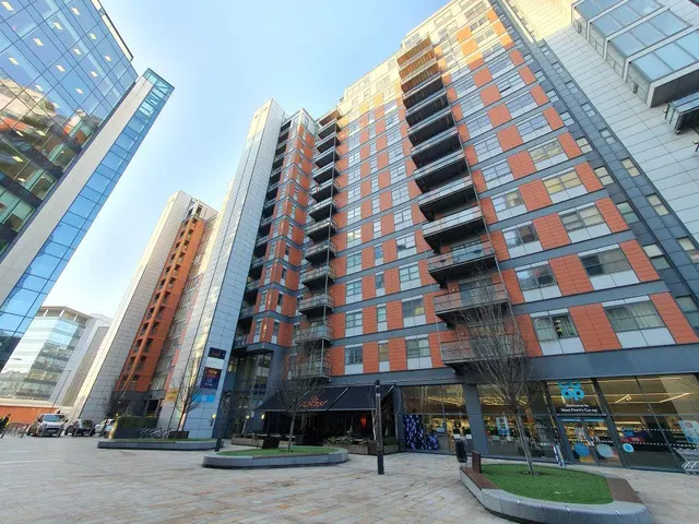 Wellington Street, Leeds, LS1, photo 1