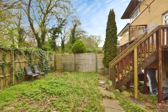 Photo 2 — Shackleton Place, Oldbrook, Milton Keynes, Buckinghamshire, MK6