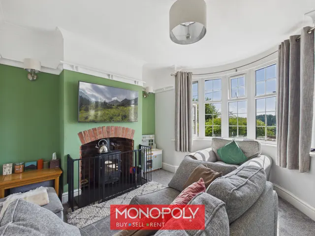 Cyrrae Henllan Road, St. Asaph, LL17, photo 3