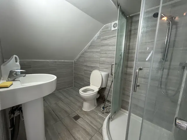 Chingford, E4, photo 3