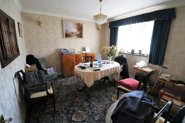 Photo 3 — Bull Lane, Rayleigh, Essex, SS6 8LY