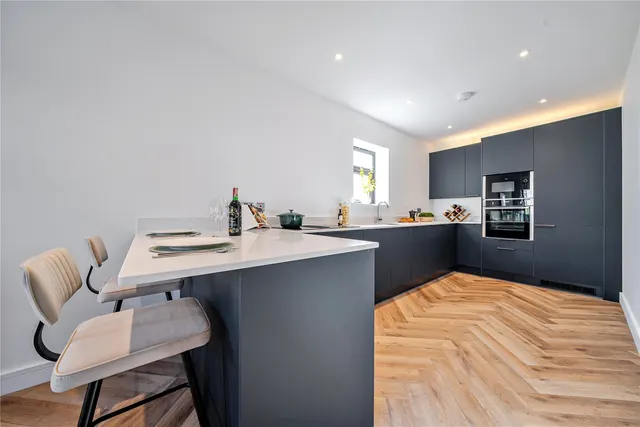 Photo 2 — Blackfen Road, Sidcup, Kent, DA15