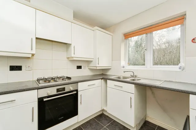 Manhattan Way, Bannerbrook Park, CV4, photo 1