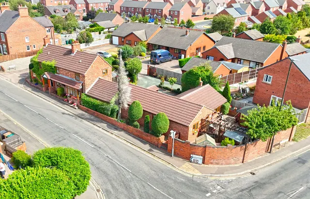 Moira Road, Overseal, DE12, photo 1