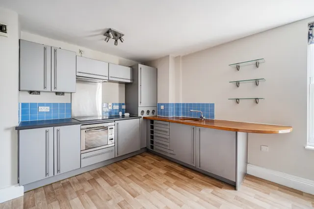 Church Road, Cheltenham, GL51, photo 2