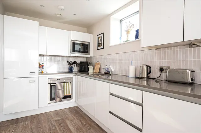 Lower Richmond Road, Richmond, TW9, photo 2