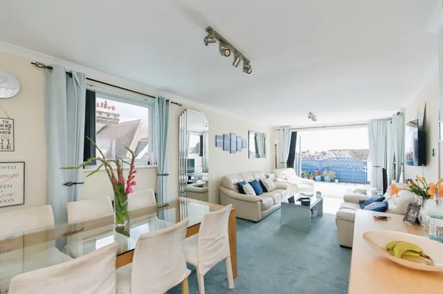 Clifford Road, Bexhill-On-Sea, TN40, photo 3