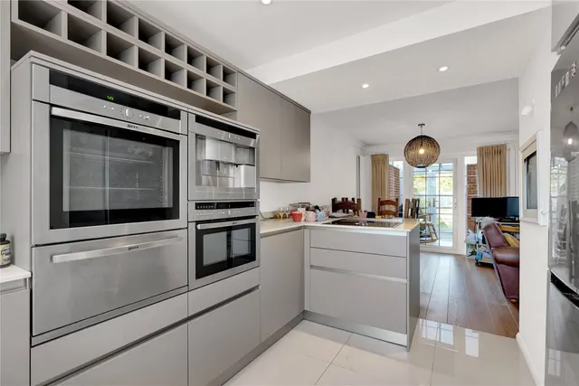 Photo 3 — Julian Hill, Weybridge, Surrey, KT13