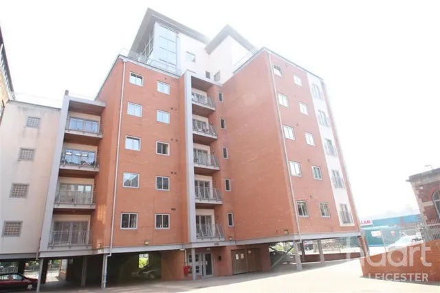 The Annexe opposite Highcross Centre, LE1, photo 1