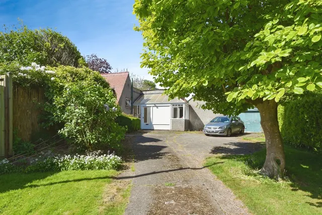 Prospect Drive, Hest Bank, LA2, photo 2