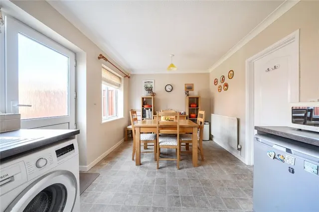 Cornflower Close, Weymouth, DT3, photo 3