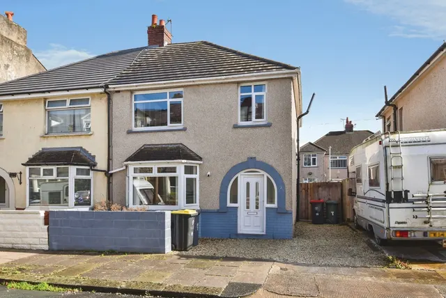 Arnside Crescent, Morecambe, LA4, photo 1