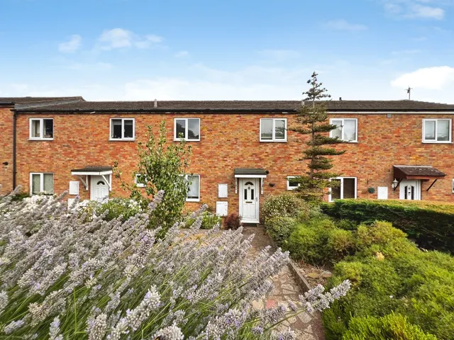 Forgeway, Banbury, photo 1