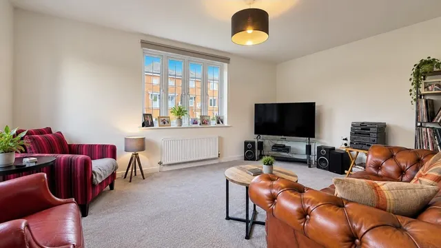 Pintail Drive, Ivybridge, PL21, photo 3
