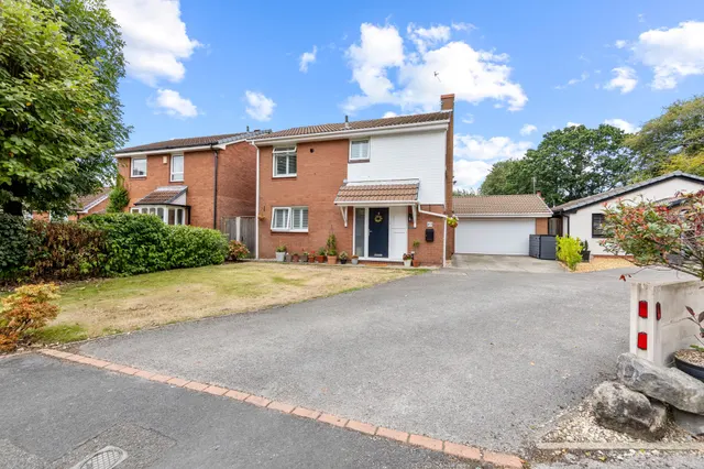 Kilsyth Close, Fearnhead, Warrington, Warrington, WA2 0SQ, photo 1