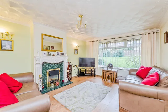 Hill Rise, Llanedeyrn, CF23, photo 3