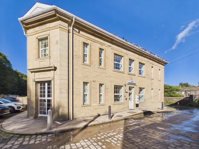Ireland Street, Bingley, BD16, photo 1