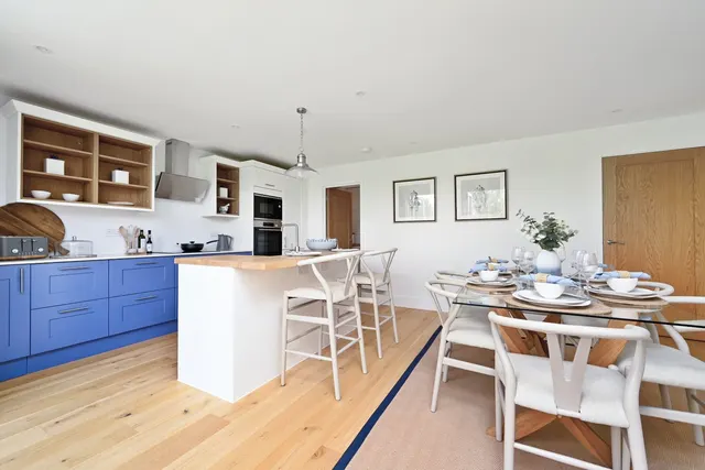 Ardingly Road, Lindfield, RH16, photo 2