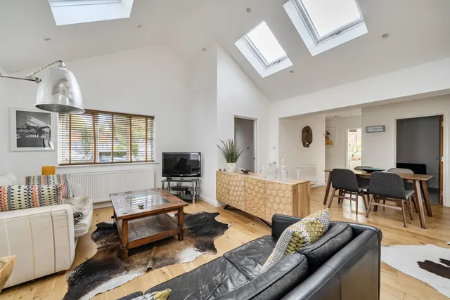 Nicholas Road, Henley-on-Thames, RG9, photo 2