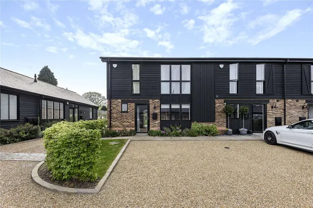 Bantam Mead, Stansted, Sevenoaks, Kent, TN15 7DU, photo 1