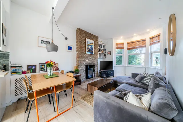 Helix Gardens, Brixton, SW2, photo 1