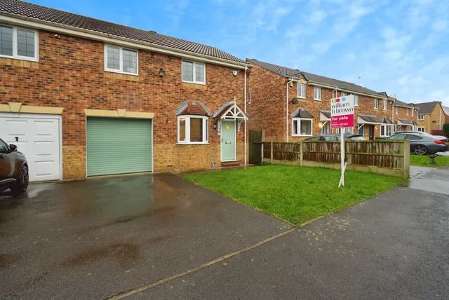 Hammerton Farm Avenue, Ryhill, Wakefield, photo 1
