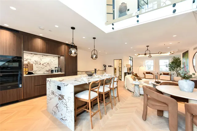 Chalcot Gardens, Belsize Park, NW3, photo 1