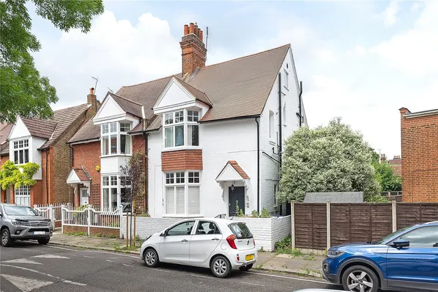 Blandford Road, London, W4, photo 1