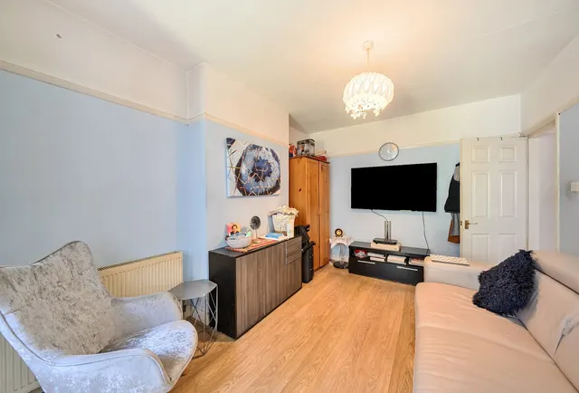 Photo 2 — Dunster Drive, London, NW9 8EJ