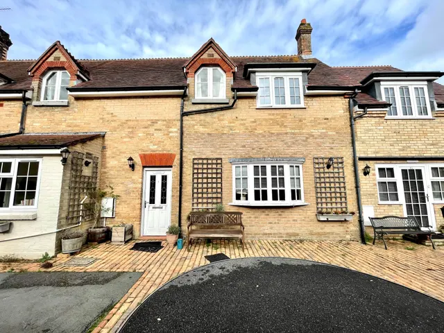 West Cliff Road, BH4, photo 1