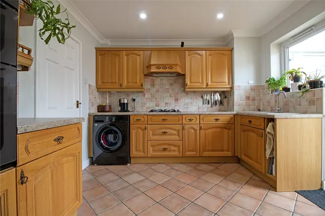 Cavendish Drive, Lea, DN21, photo 3