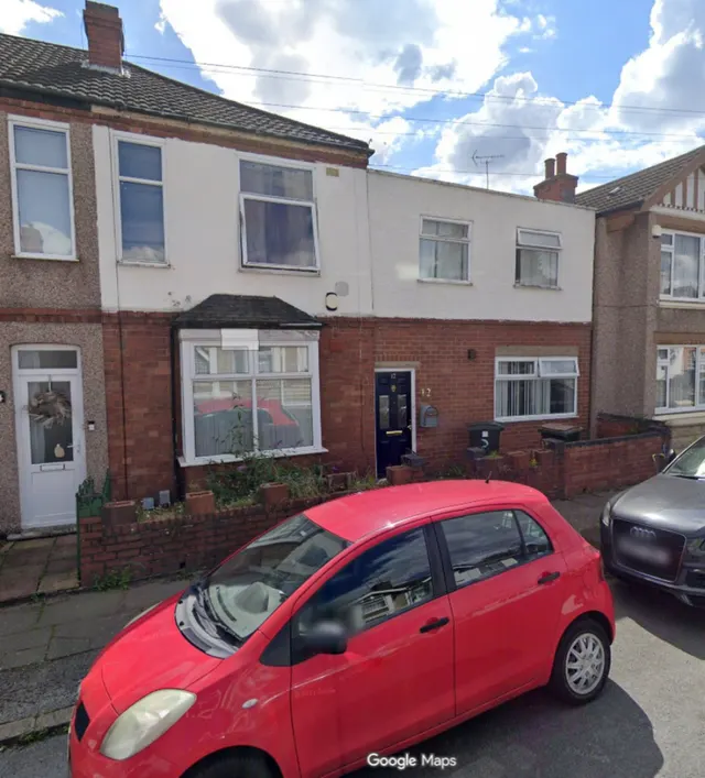 Emscote Road, Wyken, photo 1