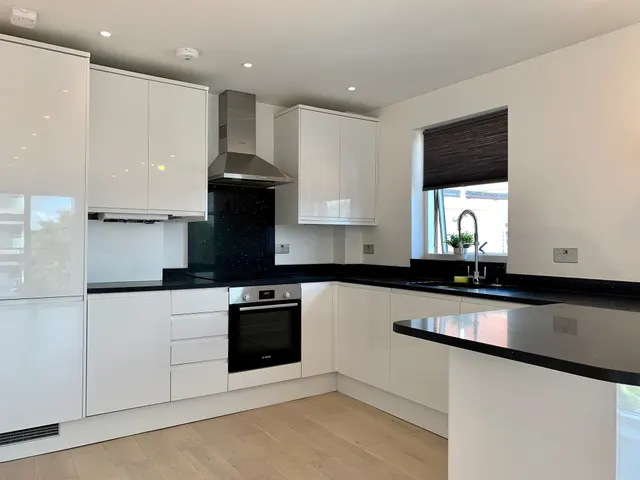Ongar Road, Brentwood, CM15, photo 1