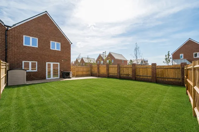 Summer Link, Littlehampton, BN17, photo 2