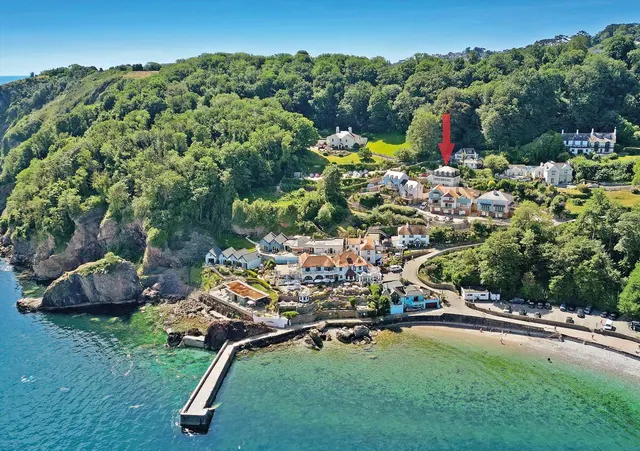 Beach Road, Torquay, TQ1, photo 1