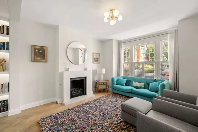 Photo 2 — St Anns Road, Barnes, London, SW13 9LJ