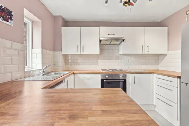 Copperfields, Basildon, SS15, photo 3