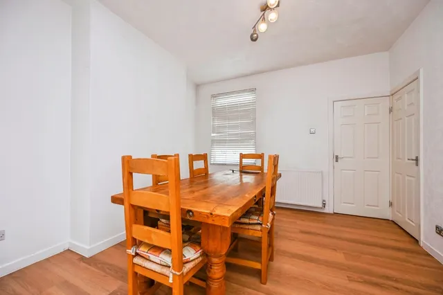 Chesterton Street, Liverpool, L19, photo 3