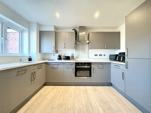 Arnold Way, Grove, OX12, photo 2