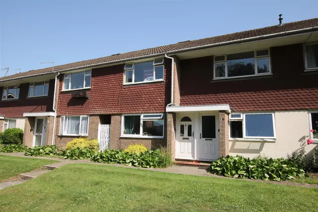 Windfield, Leatherhead, KT22, photo 1