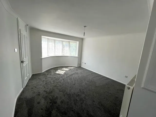Trundle View Close, Barnham, photo 2