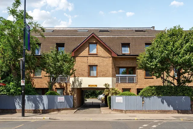 Alexandra Road, Wimbledon, London, SW19, photo 1