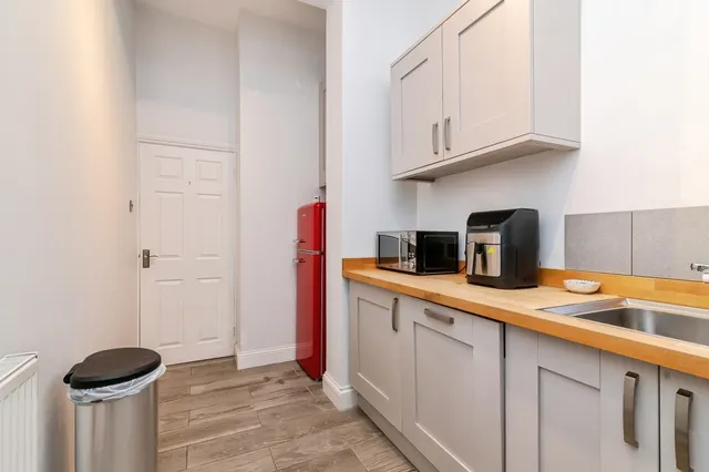 Taylors Croft, Woodborough, NG14, photo 3