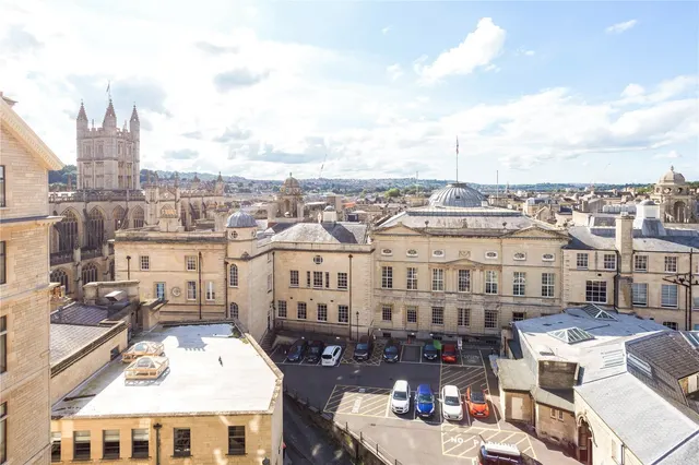 Photo 2 — Grand Parade, Bath, BA2