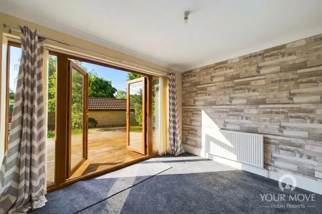 Clipstone Court, Rothwell, NN14, photo 3