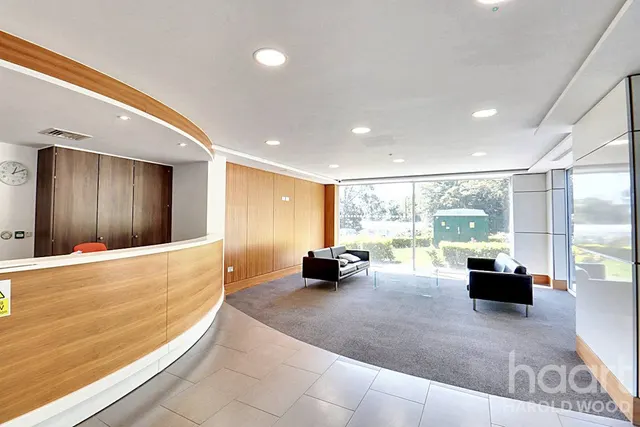 Hubert Road, Brentwood, CM14, photo 2