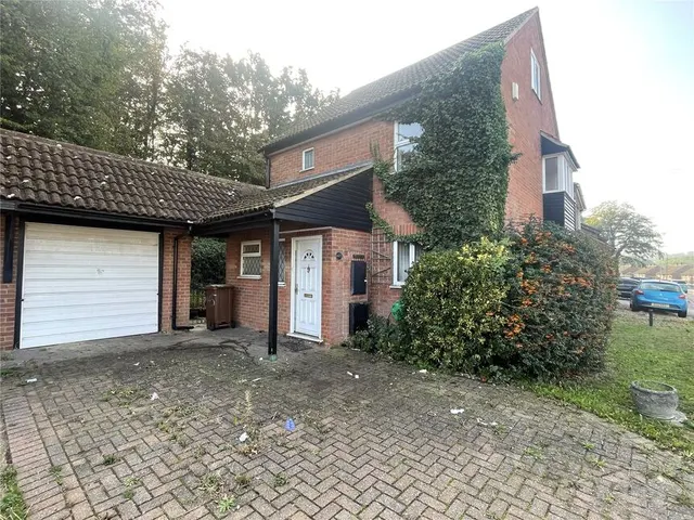 Lords Wood Lane, Chatham, ME5, photo 1