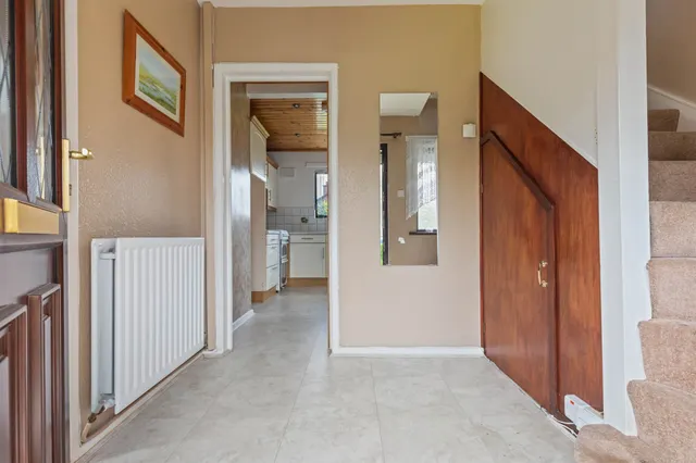 Knockwood Crescent, Belfast, BT5, photo 2